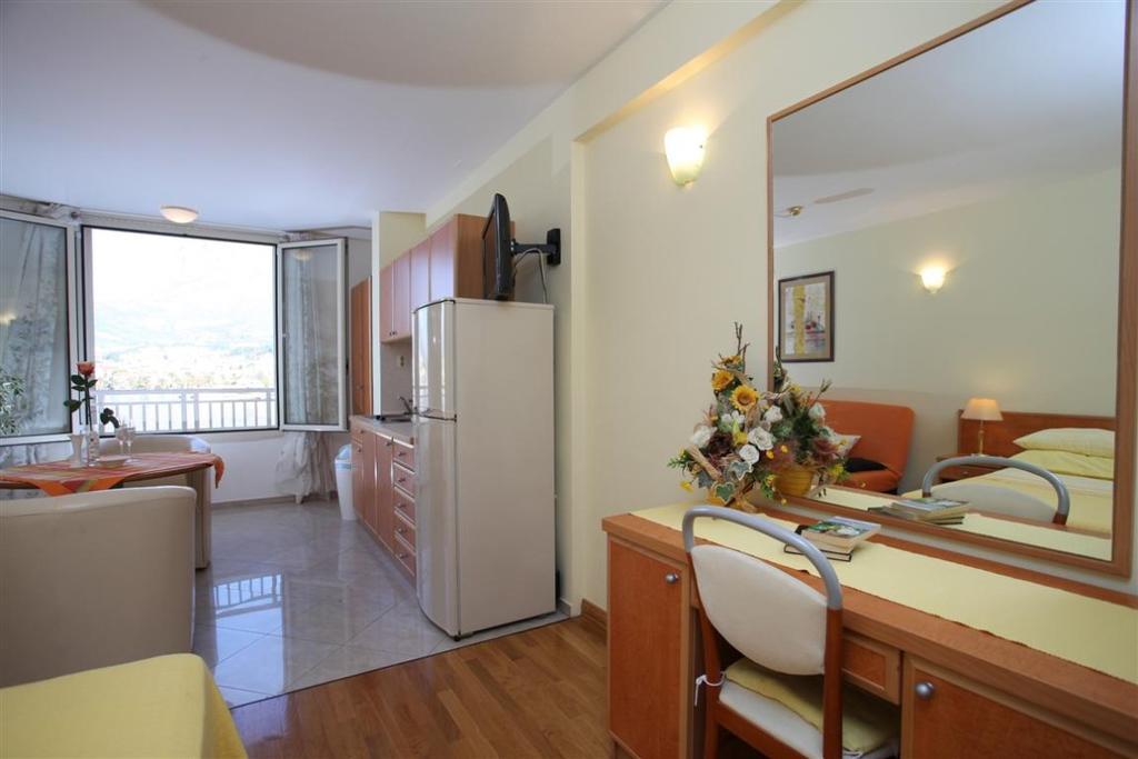 Apartments Bekavac Osejava มาคาร์สกา ภายนอก รูปภาพ