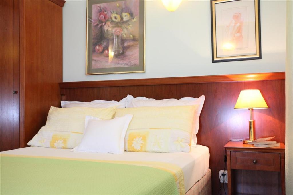 Apartments Bekavac Osejava มาคาร์สกา ภายนอก รูปภาพ